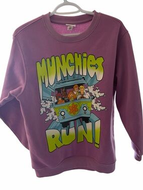 Scooby-Doo! Graphic Sweatshirt - Purple "MUNCHIES RUN"